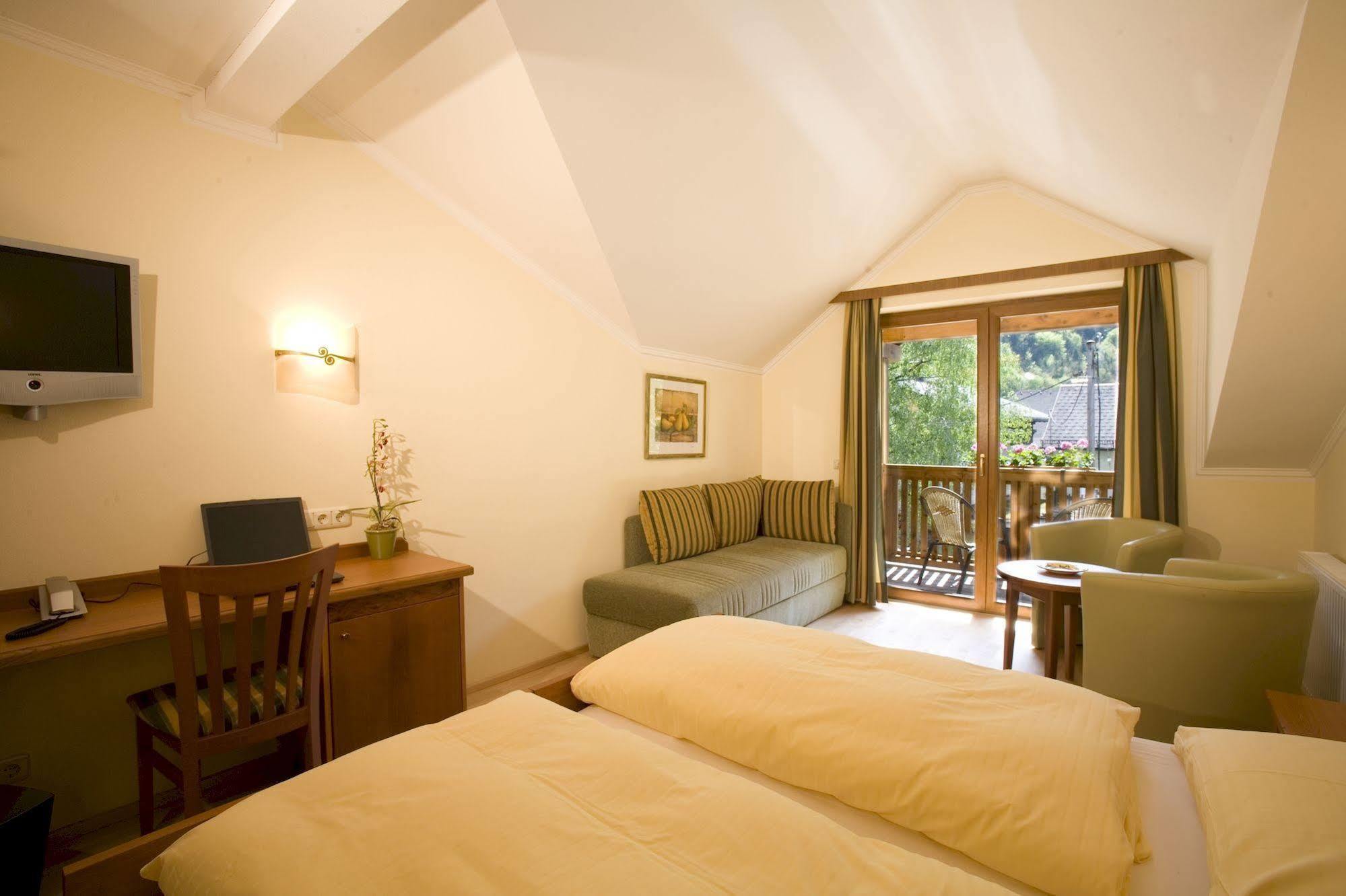 Garten - Hotel Sallerhof グレーディヒ エクステリア 写真