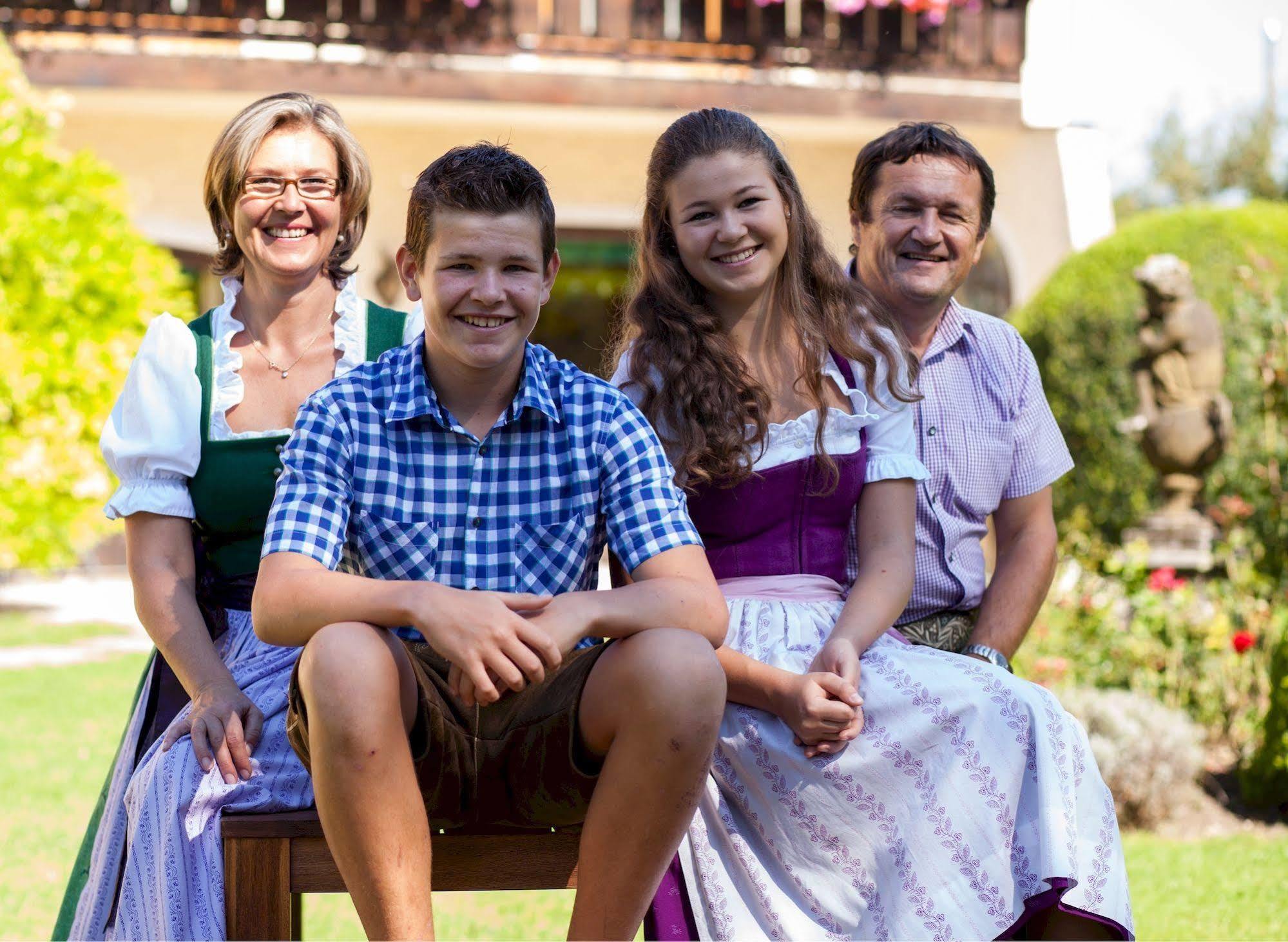 Garten - Hotel Sallerhof グレーディヒ エクステリア 写真