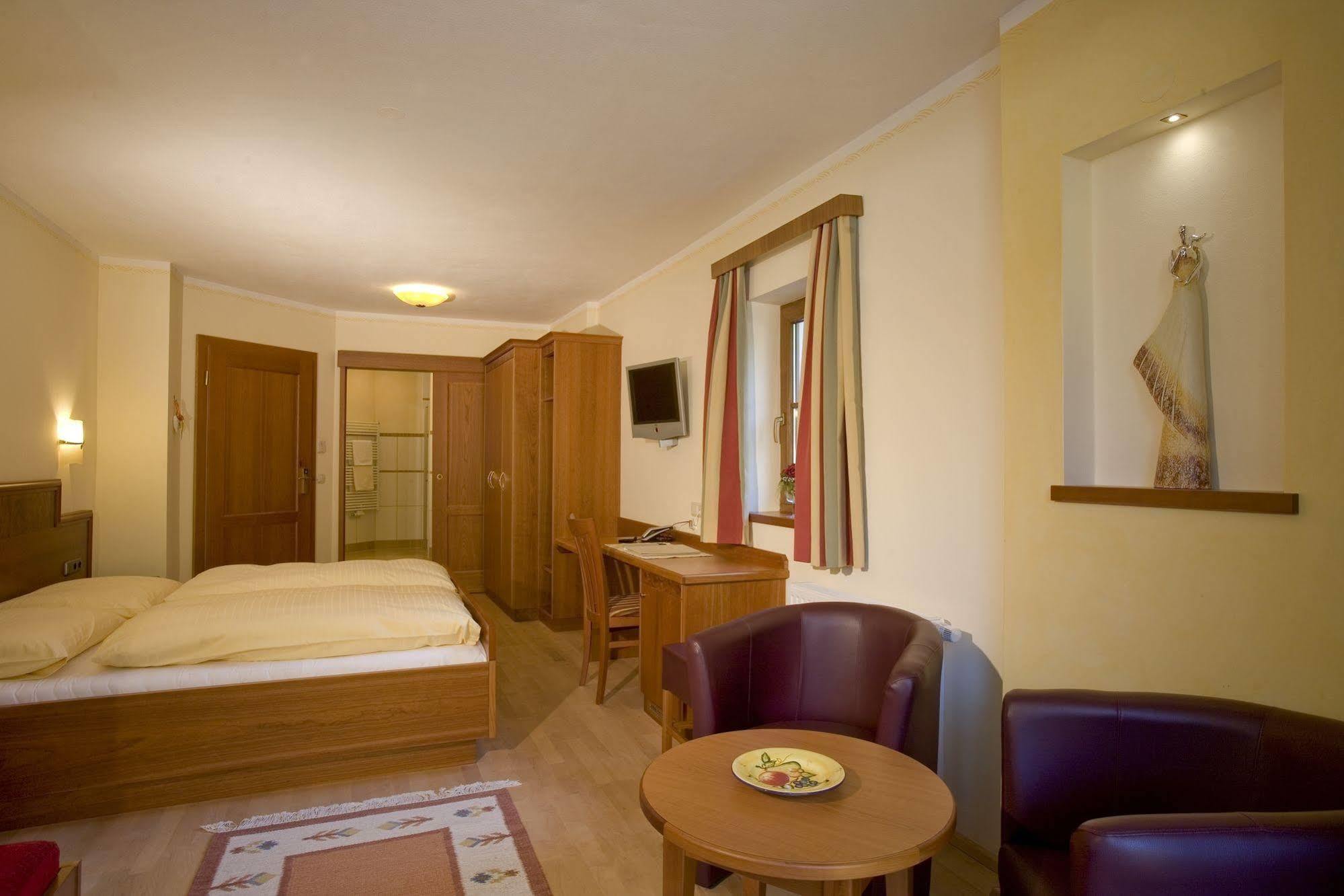 Garten - Hotel Sallerhof グレーディヒ エクステリア 写真